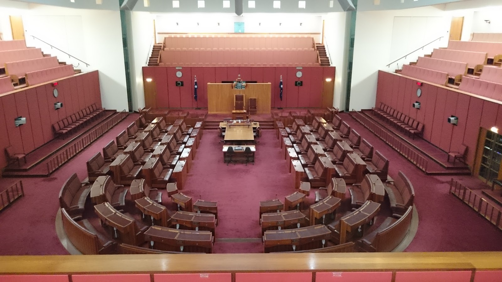 Canberra &ndash; Kh&uacute;c giao m&ugrave;a