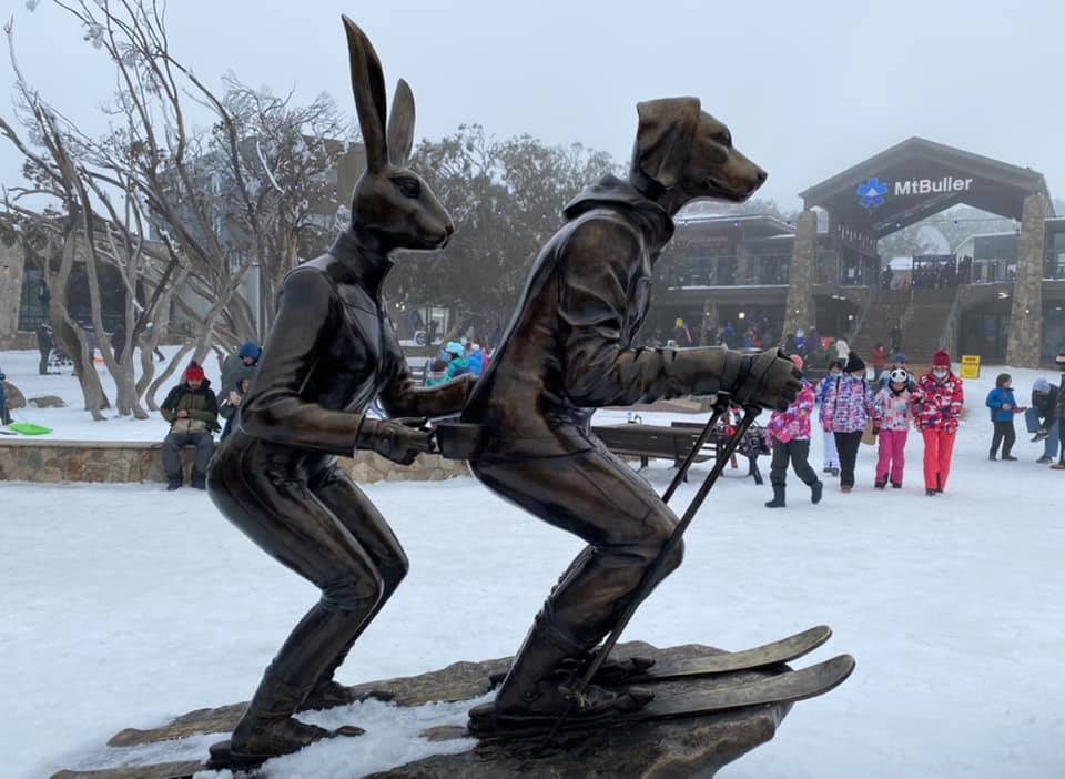 Thị trấn tuyết phủ ở Buller Mountain