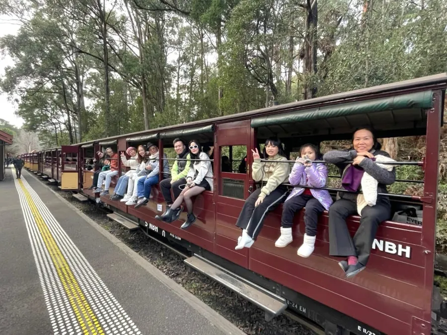 item image 252 album của tour Nông trang Yarra valley và tàu cổ Puffing Billing