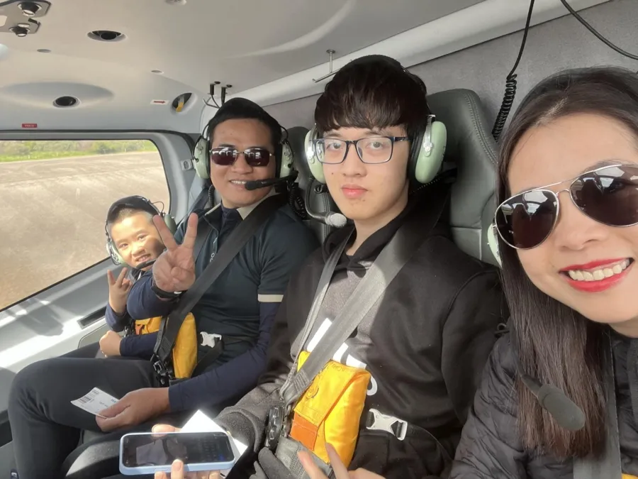 item image 524 album của tour Great Ocean Road  và 12 vị tông đồ